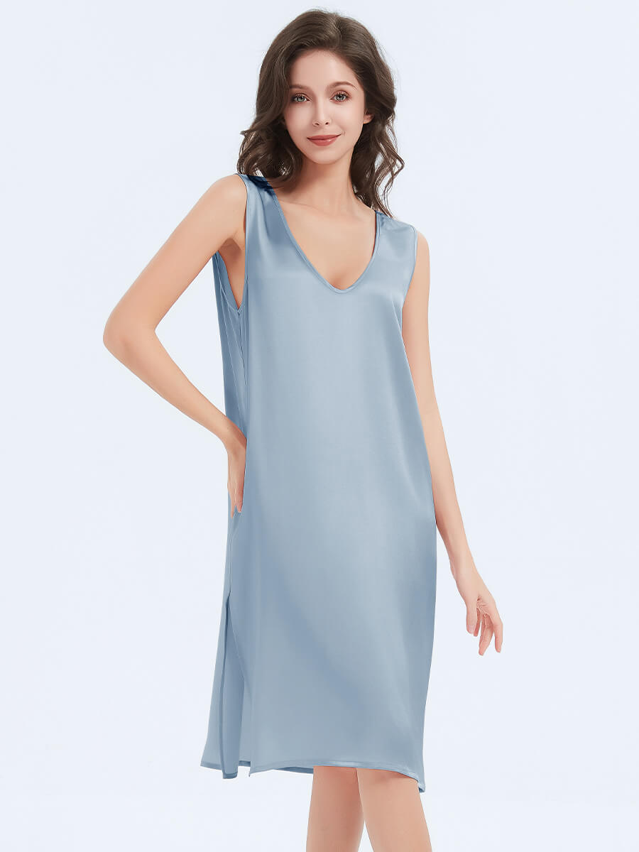 (image for) Sleeveless Relaxed V-Neck Knee-Length Silk Nightgown With Slit
