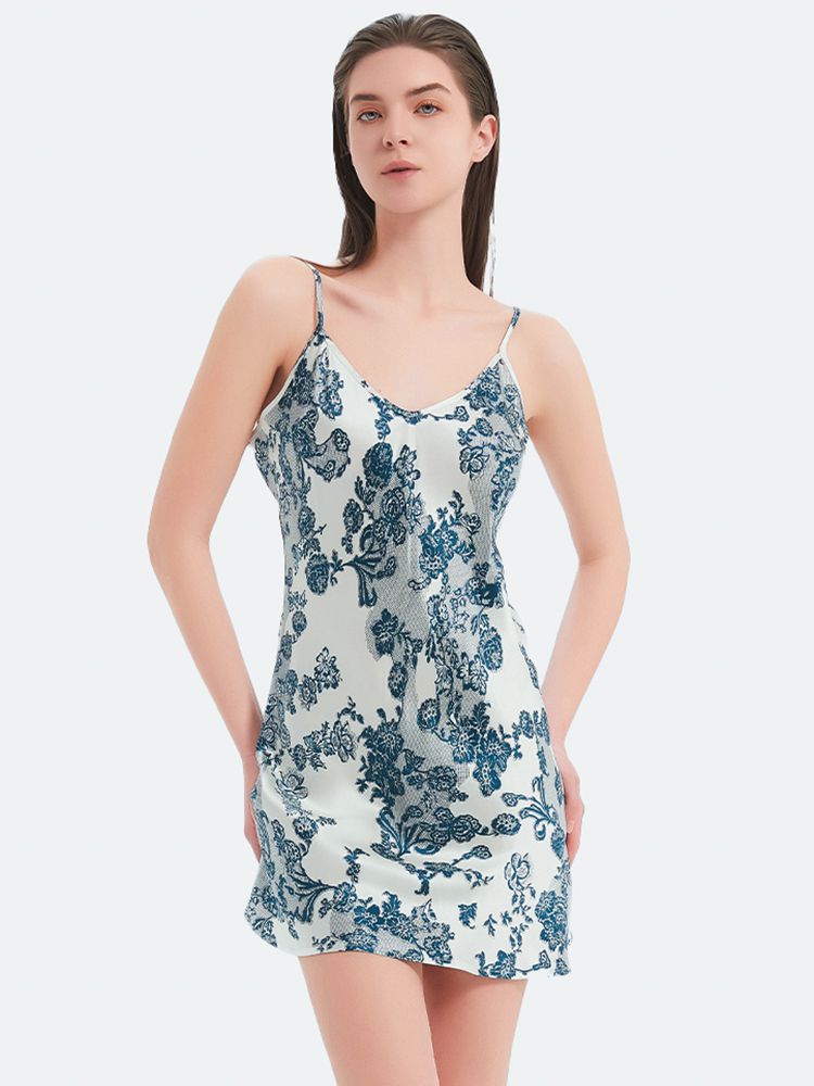 (image for) 22 Momme White and Blue Vintage Floral Print Short Silk Chemise