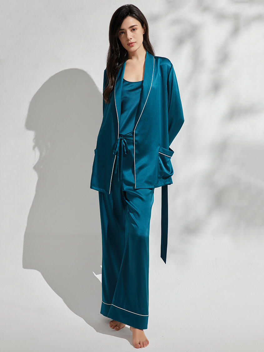 (image for) 22 Momme 3-Piece Luxurious Long Silk Pajama Set For Women