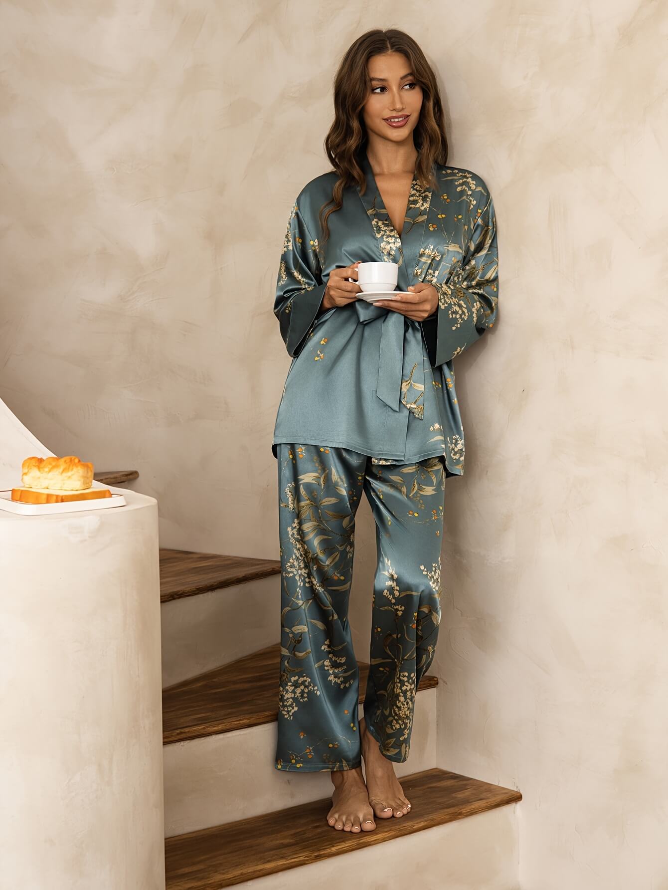 (image for) 22 Momme Floral Botanical Print Silk Kimono Robe Top PJ Pant Set
